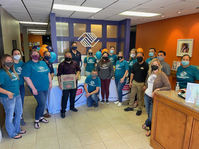 Representatives from Suburban Propane and Chandi Hospitality Group, a franchisee of Mountain Mike’s Pizza, the Official Pizza Partner of the San Francisco 49ers, along with staff of the Boys & Girls Clubs of Sonoma-Marin, at Suburban Propane’s catered pizza party.